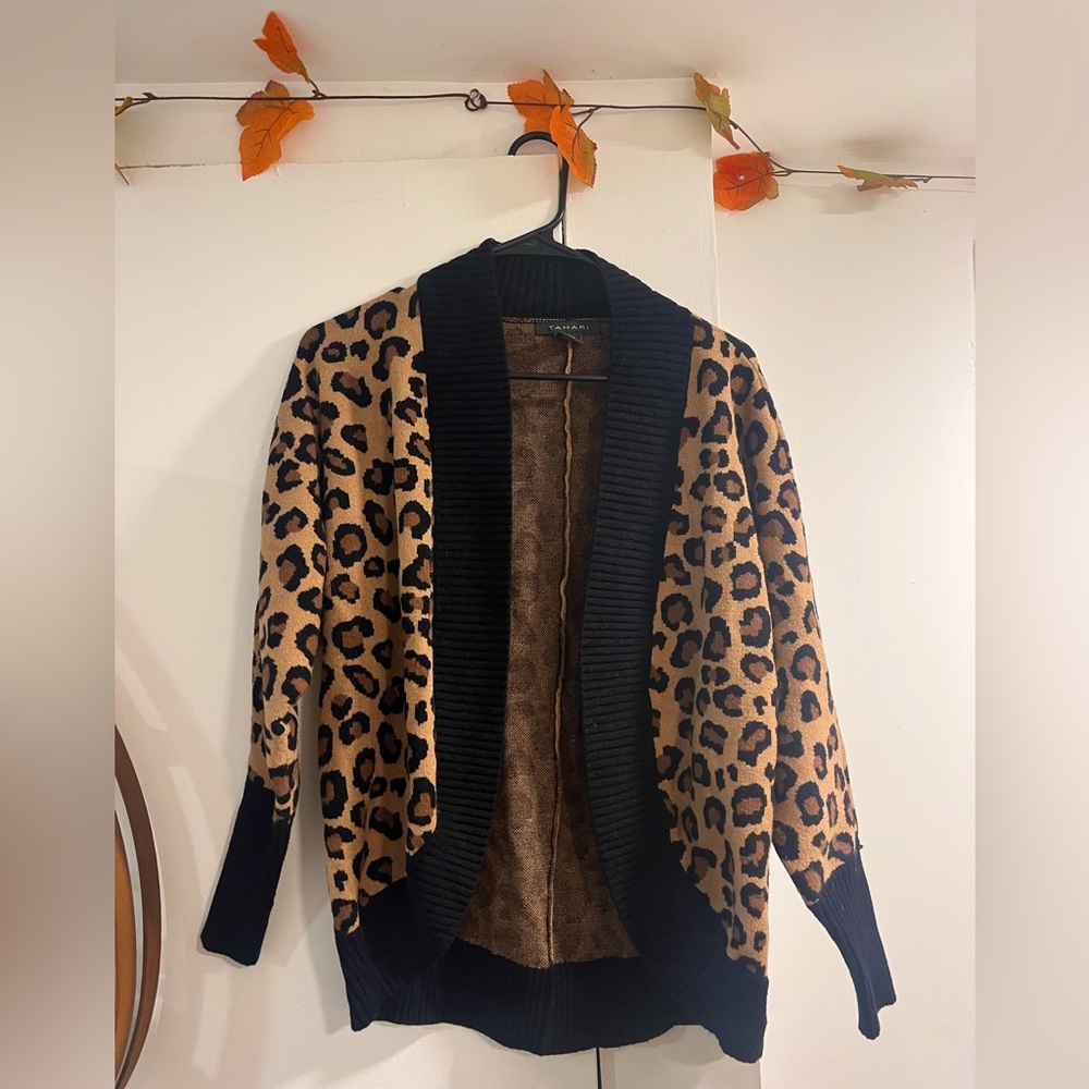 Tahari sweater